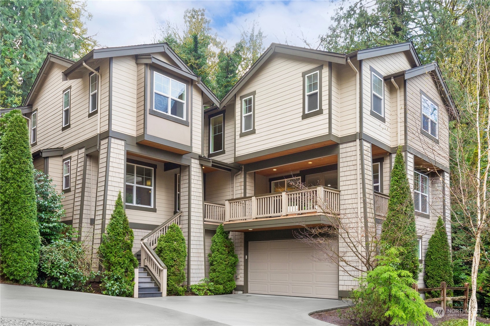 8203 Ne 169th Street Kenmore WA 98028