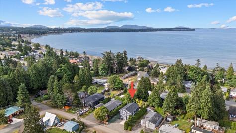 4955 Henley Street Blaine WA 98230