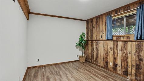 16003 132nd Place SE Renton WA 98058