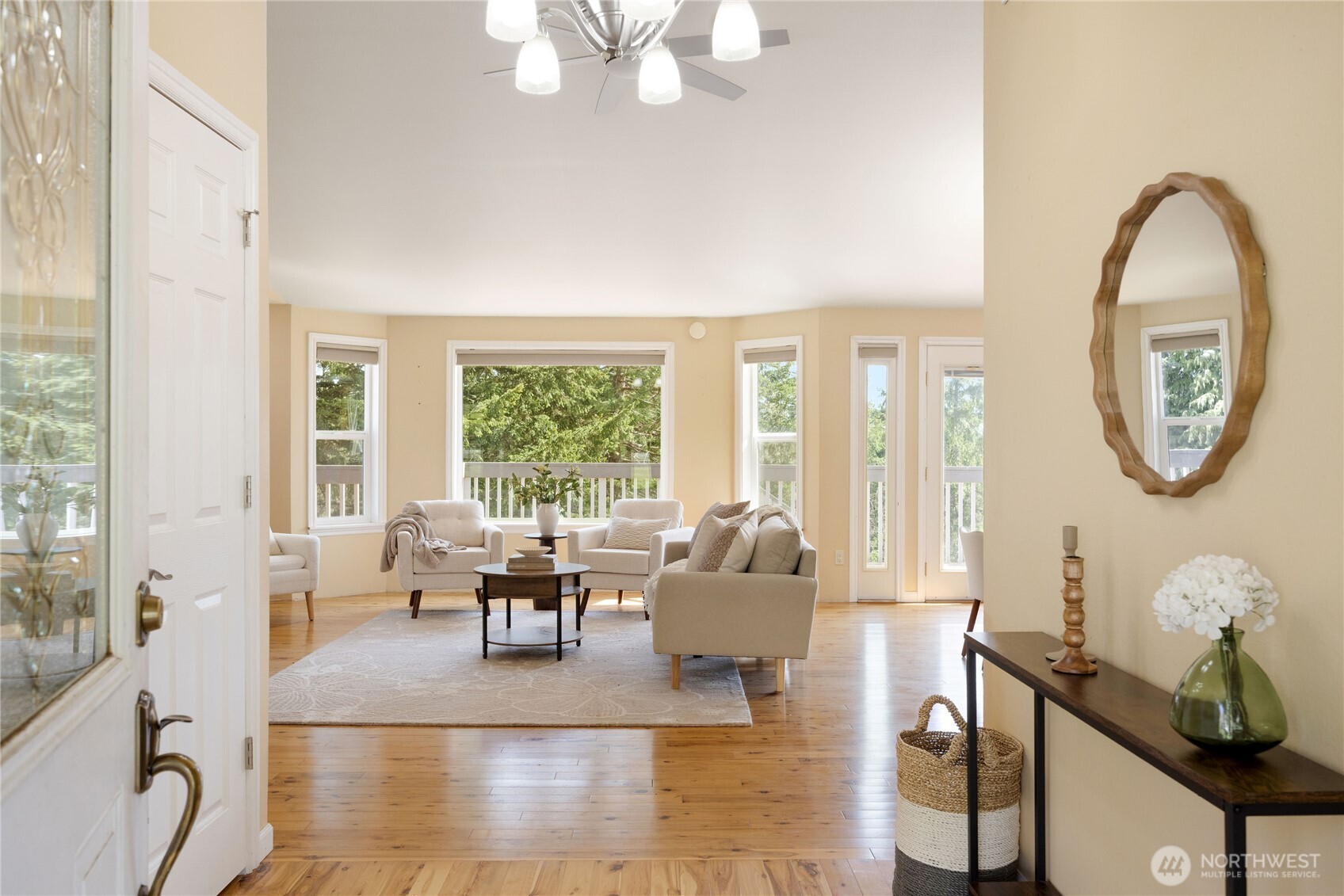 261 E Rainier Court Allyn WA 98524