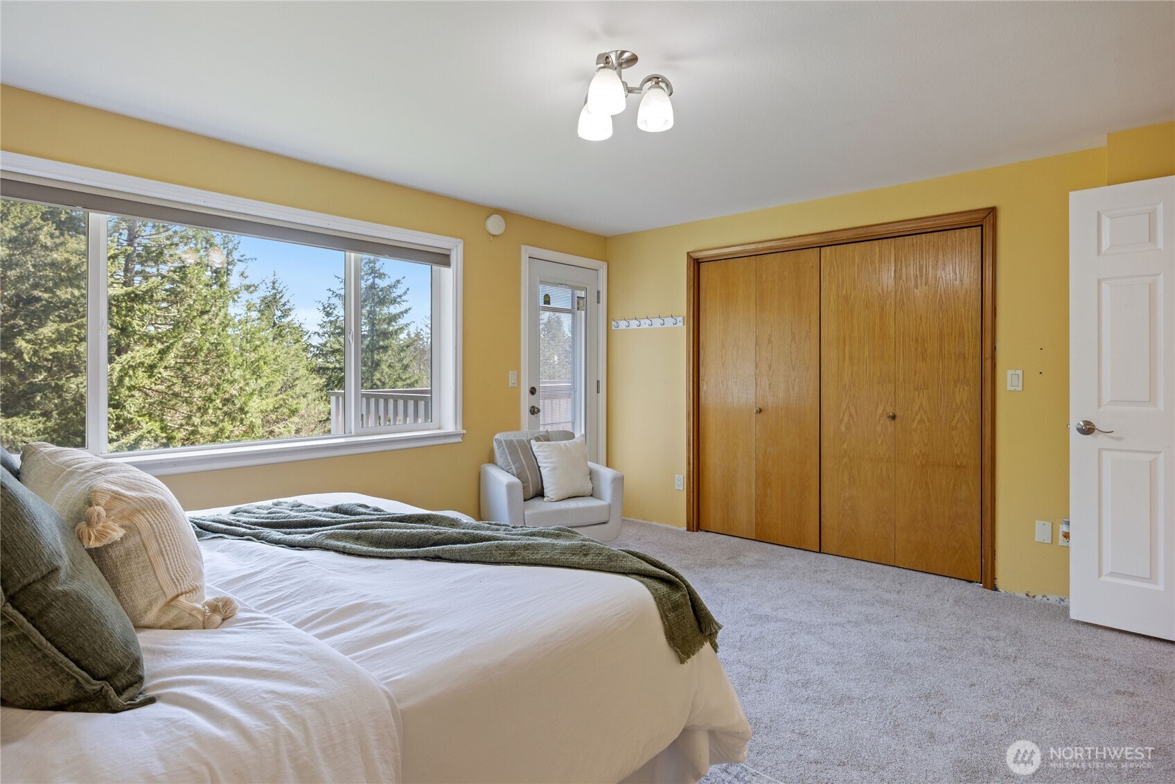 261 E Rainier Court Allyn WA 98524