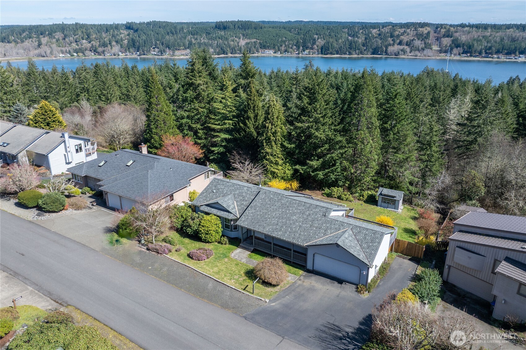 261 E Rainier Court Allyn WA 98524