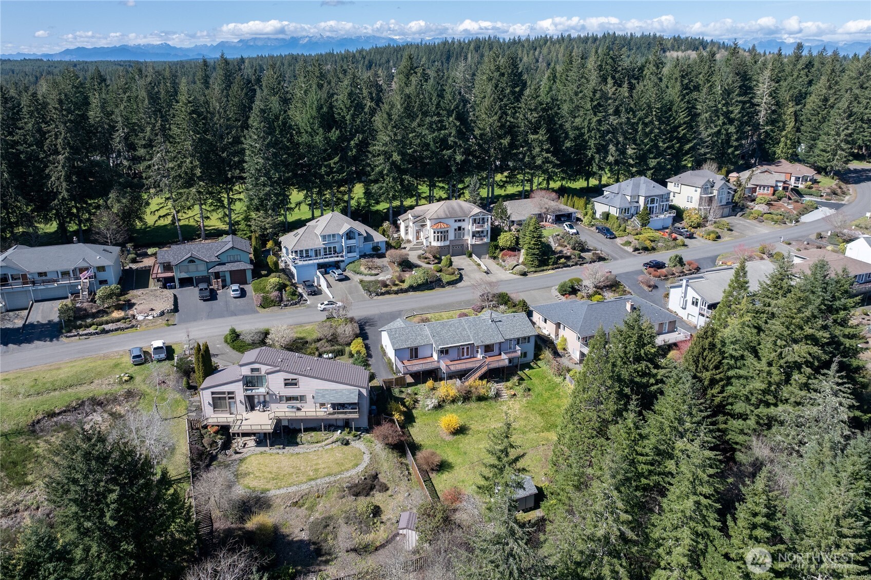 261 E Rainier Court Allyn WA 98524