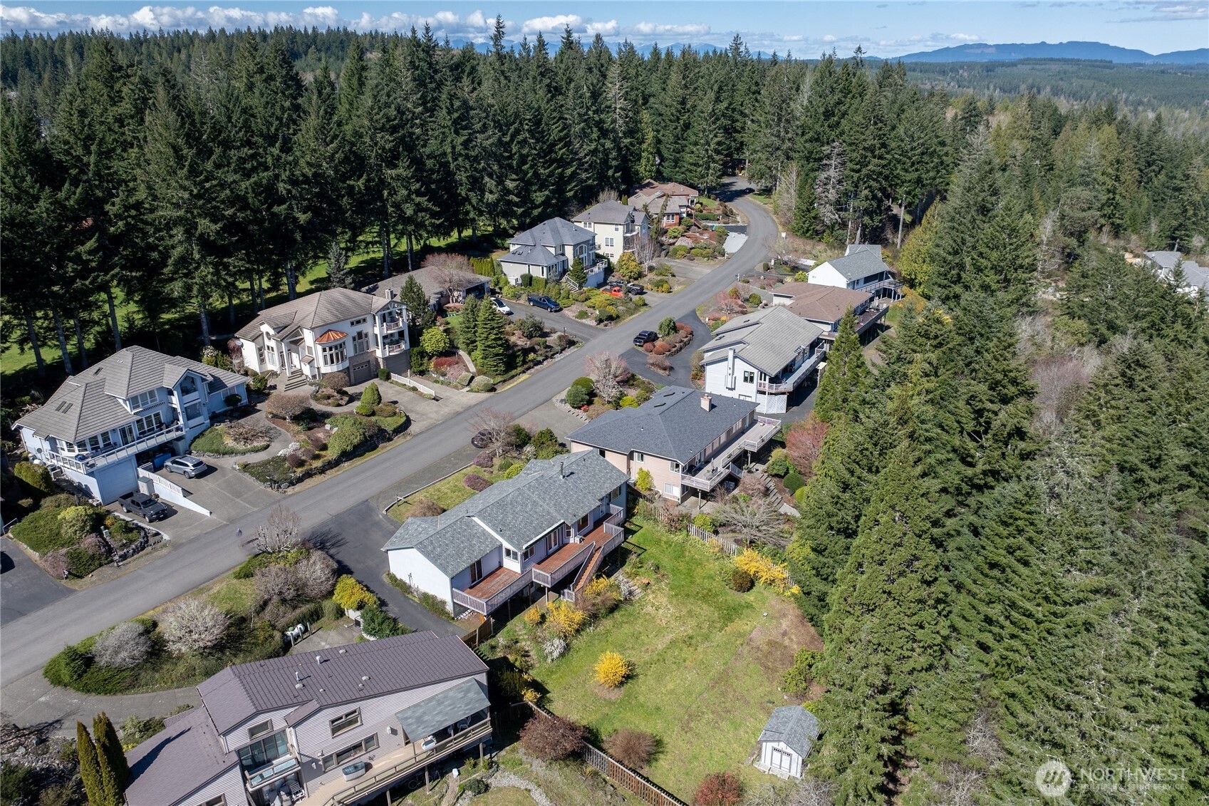 261 E Rainier Court Allyn WA 98524