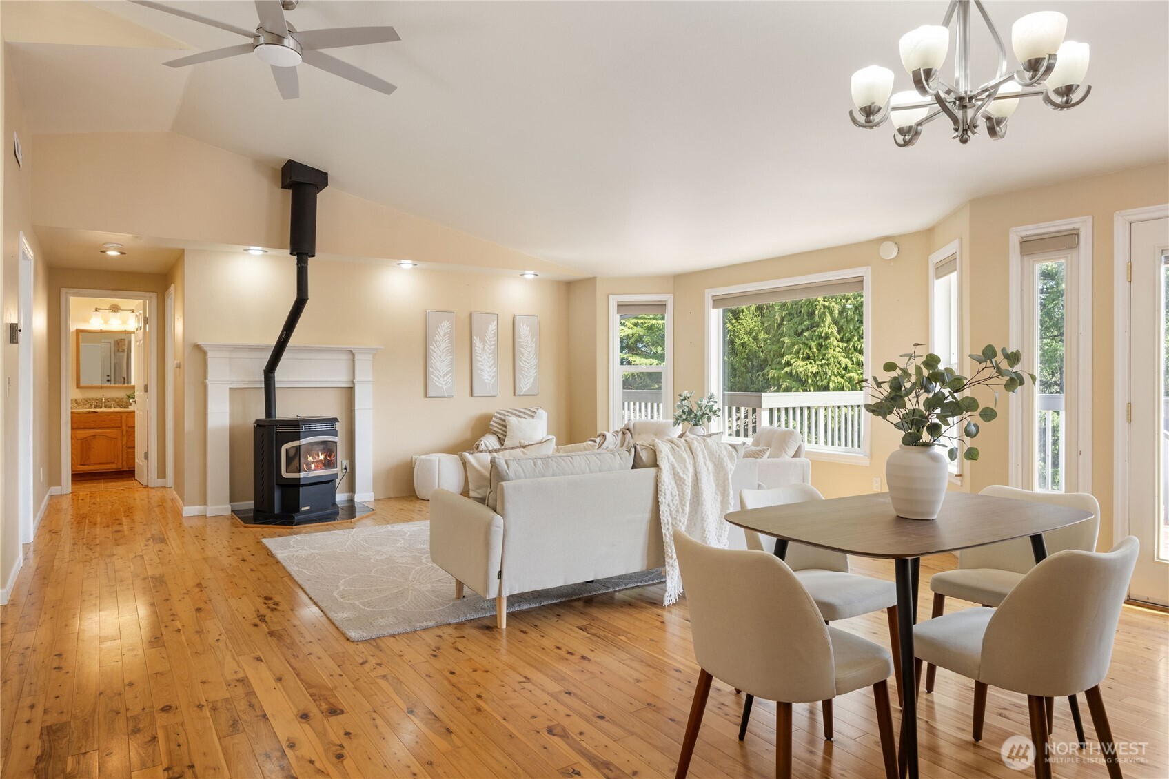 261 E Rainier Court Allyn WA 98524