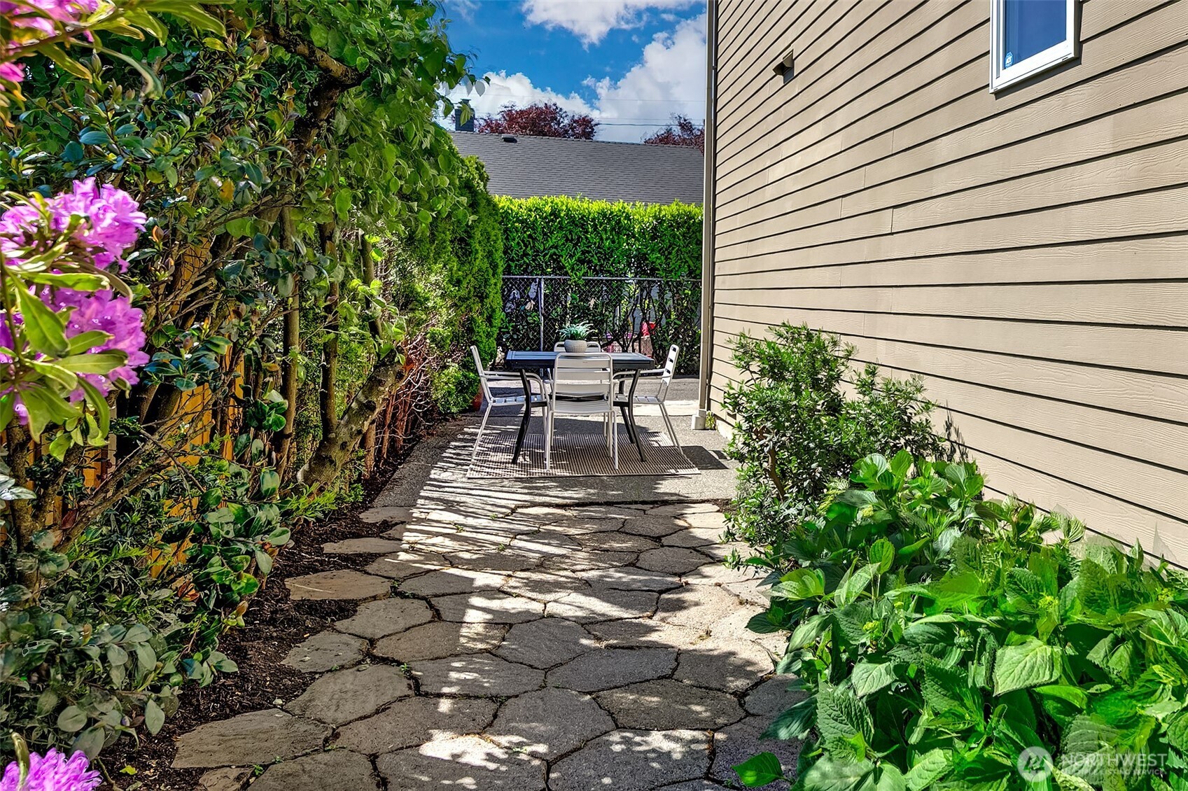 107 29th Avenue E Seattle WA 98112