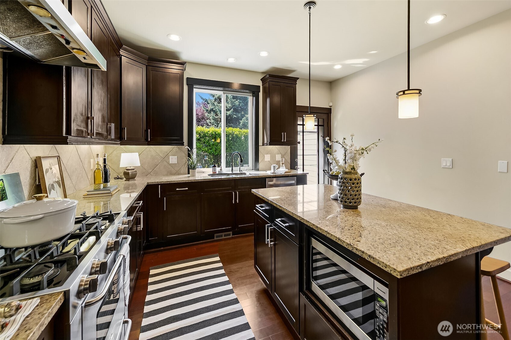 107 29th Avenue E Seattle WA 98112