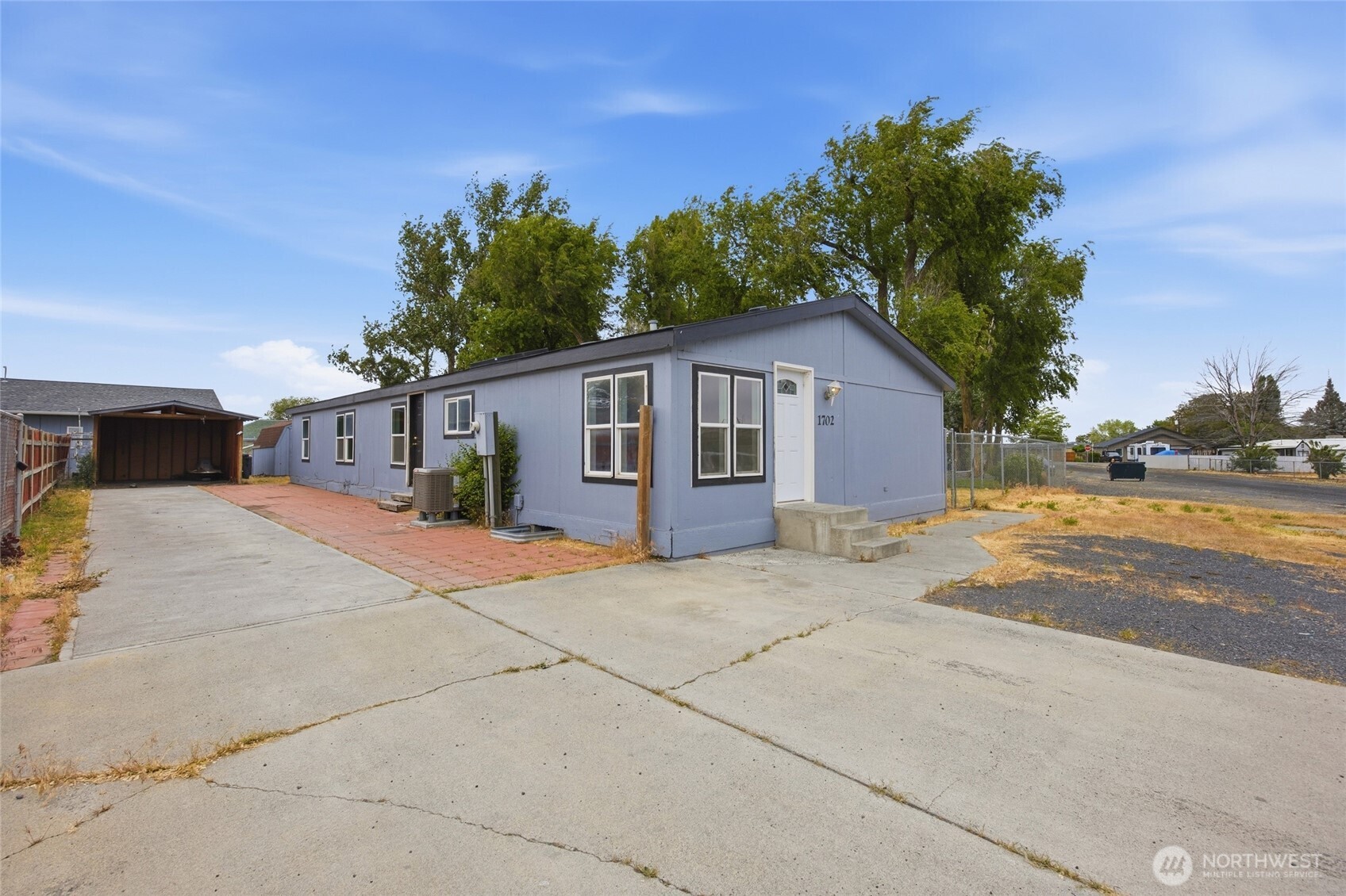 1702 W Bemis Street Moses Lake WA 98837