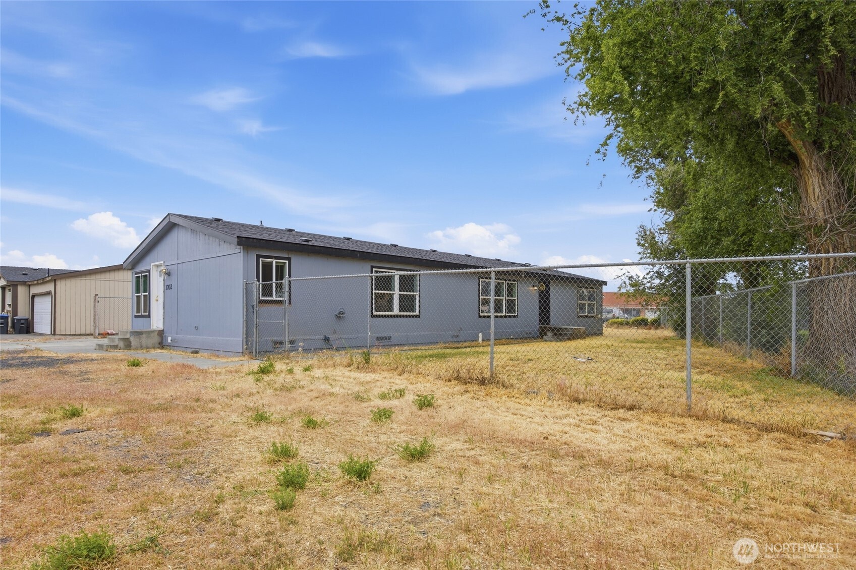 1702 W Bemis Street Moses Lake WA 98837