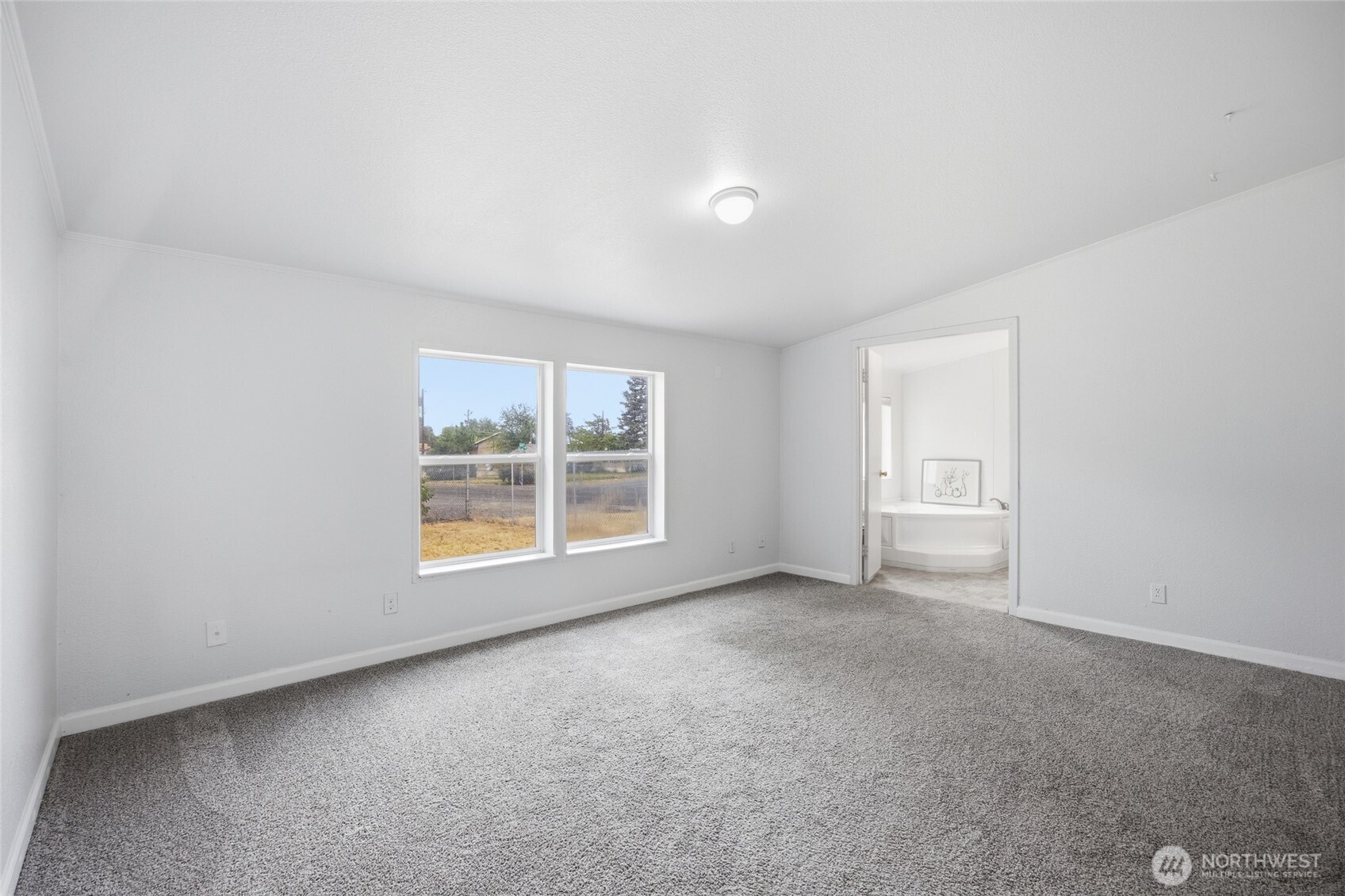 1702 W Bemis Street Moses Lake WA 98837