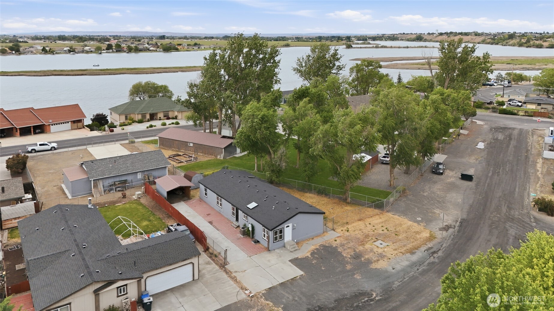 1702 W Bemis Street Moses Lake WA 98837