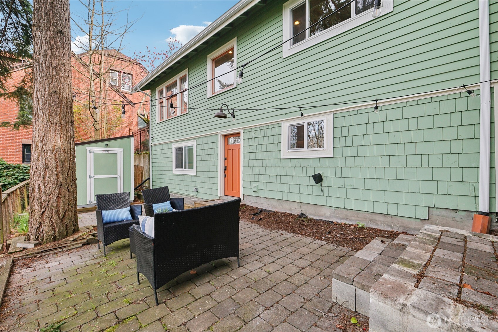 1911 12th Avenue S Seattle WA 98144