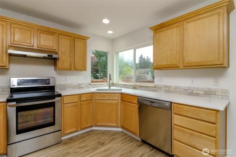 14810 68th Avenue E Puyallup WA 98375