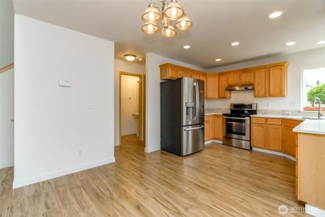 14810 68th Avenue E Puyallup WA 98375