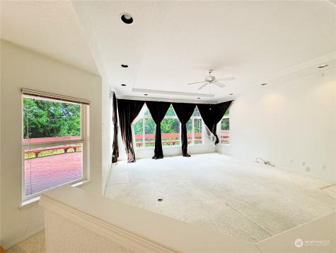 129 Ne Clearview Lane Bremerton WA 98310