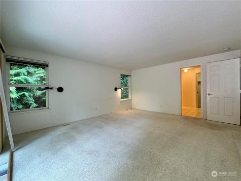 129 Ne Clearview Lane Bremerton WA 98310