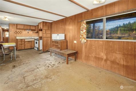 81 Middle Fork Lane Cle Elum WA 98922