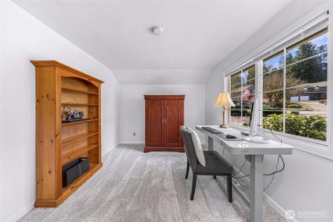 20714 NE 43rd Street Sammamish WA 98074