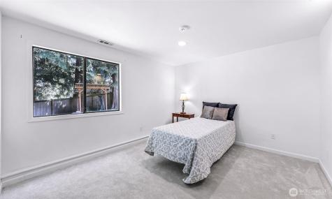 20714 NE 43rd Street Sammamish WA 98074