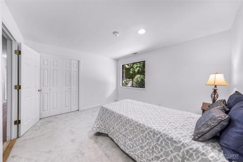 20714 NE 43rd Street Sammamish WA 98074