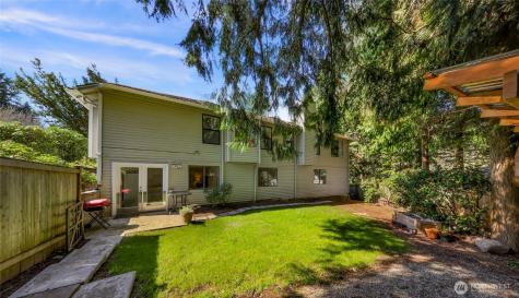20714 NE 43rd Street Sammamish WA 98074