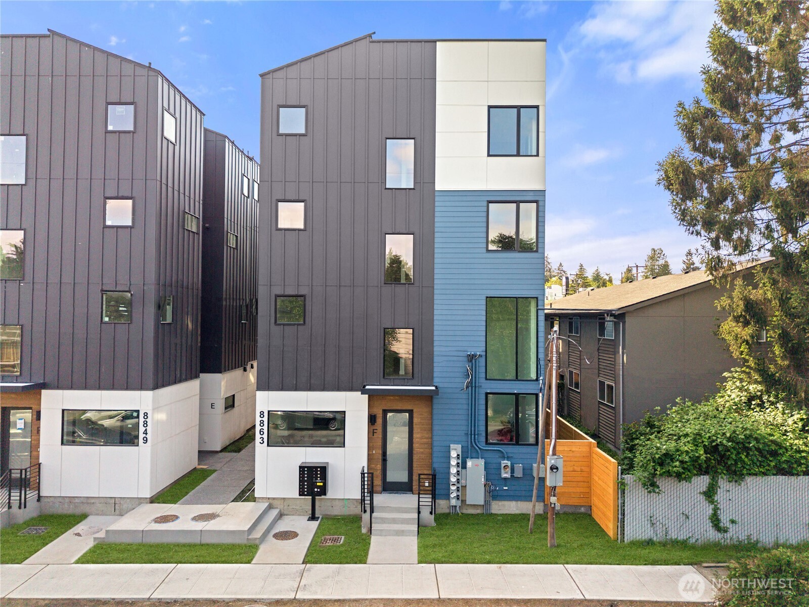 8863 Midvale Avenue N Seattle WA 98103