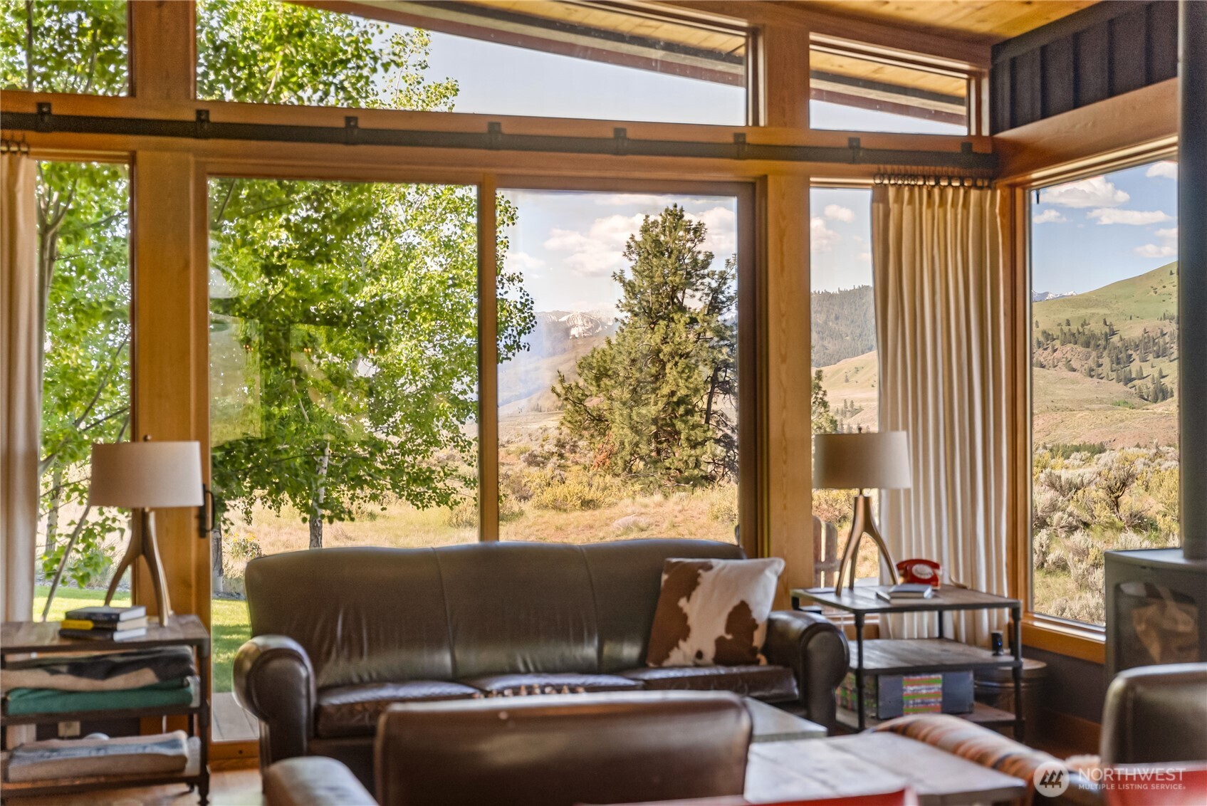 48 Thurlow Road Twisp WA 98856