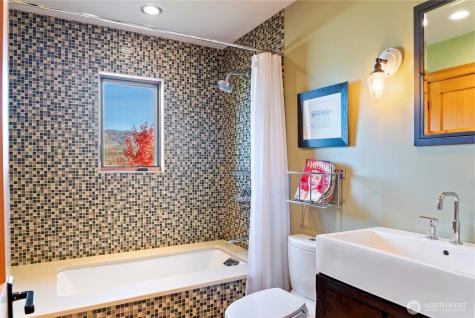 48 Thurlow Road Twisp WA 98856