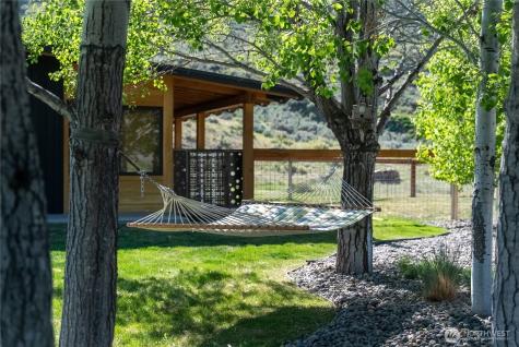 48 Thurlow Road Twisp WA 98856