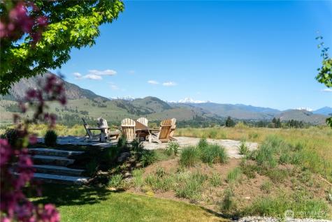 48 Thurlow Road Twisp WA 98856