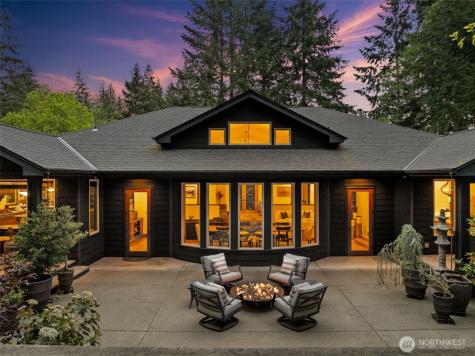 5618 Old Stump Drive NW Gig Harbor WA 98332