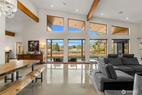 34 Steelhead Lane Dryden WA 98821