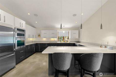 34 Steelhead Lane Dryden WA 98821