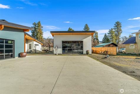 34 Steelhead Lane Dryden WA 98821