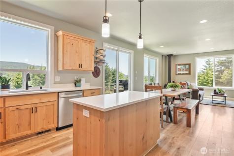 327 Parpala Road Naselle WA 98638