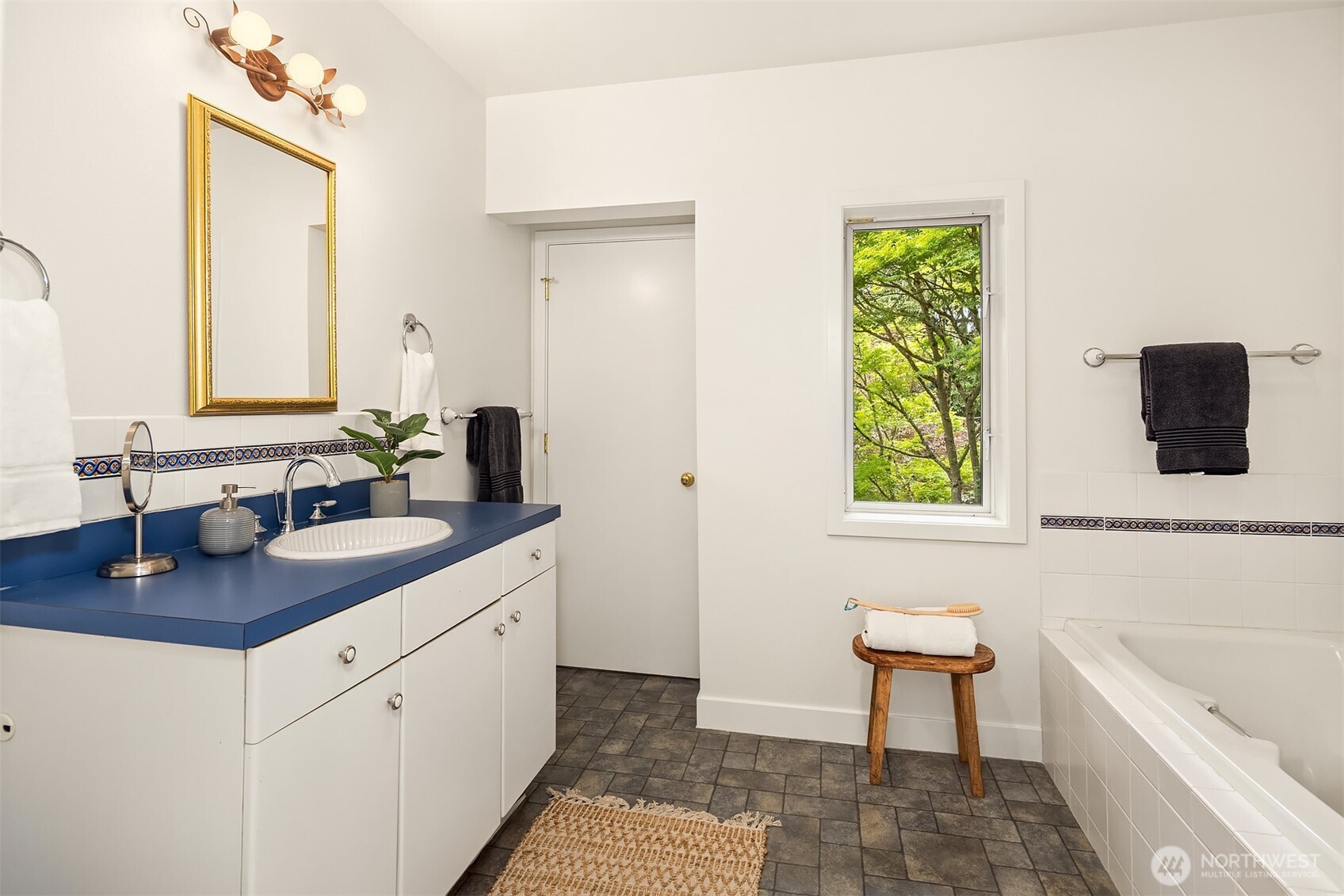 3815 NE 60th Street Seattle WA 98115