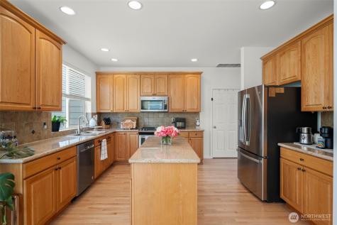 3328 124th Street SE Everett WA 98208