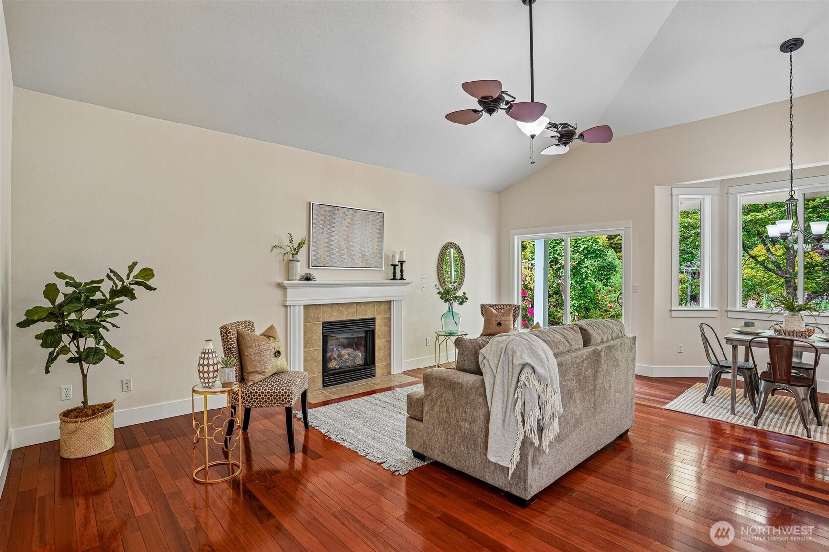 1043 Potlatch Drive Fox Island WA 98333