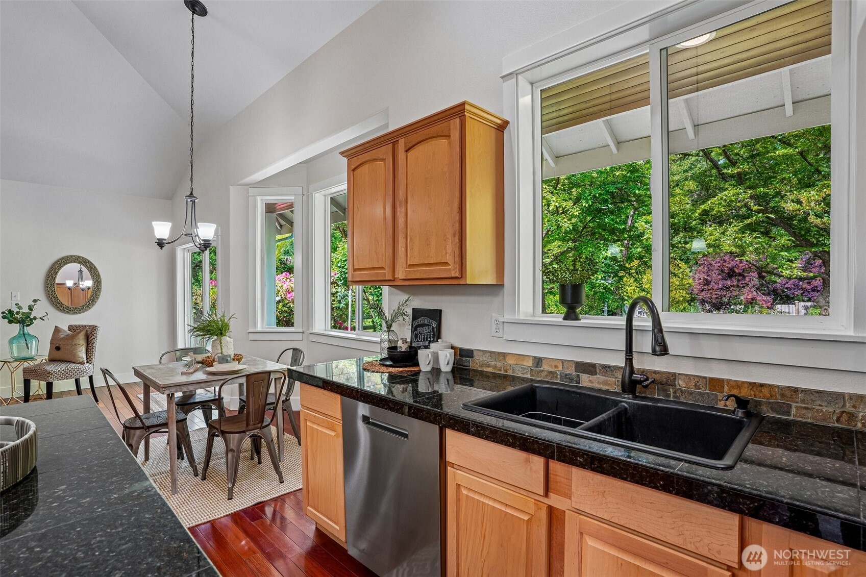 1043 Potlatch Drive Fox Island WA 98333