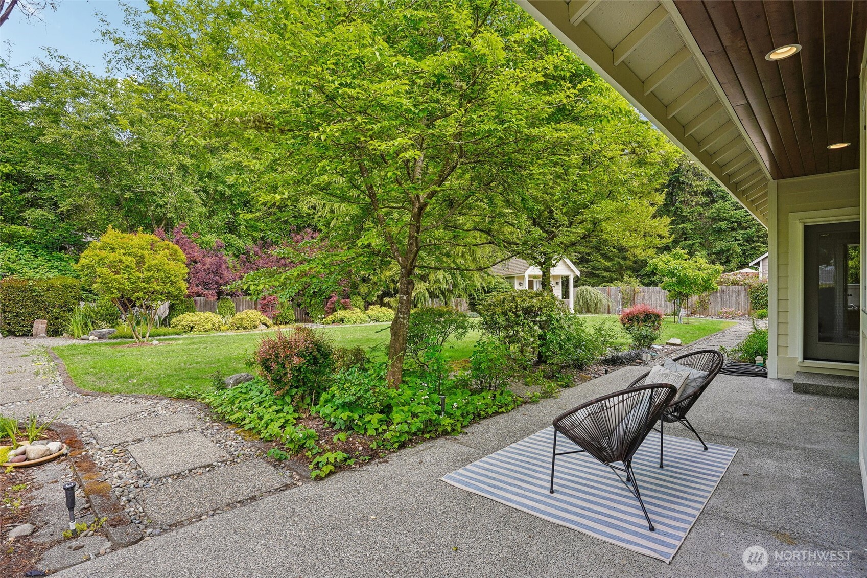 1043 Potlatch Drive Fox Island WA 98333