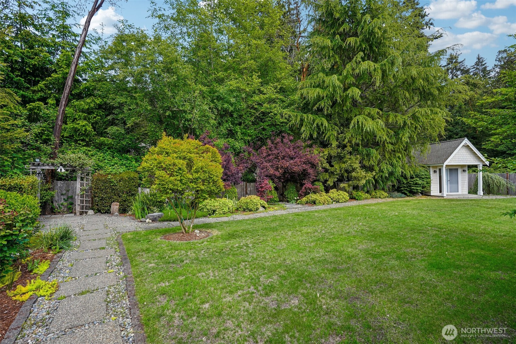 1043 Potlatch Drive Fox Island WA 98333