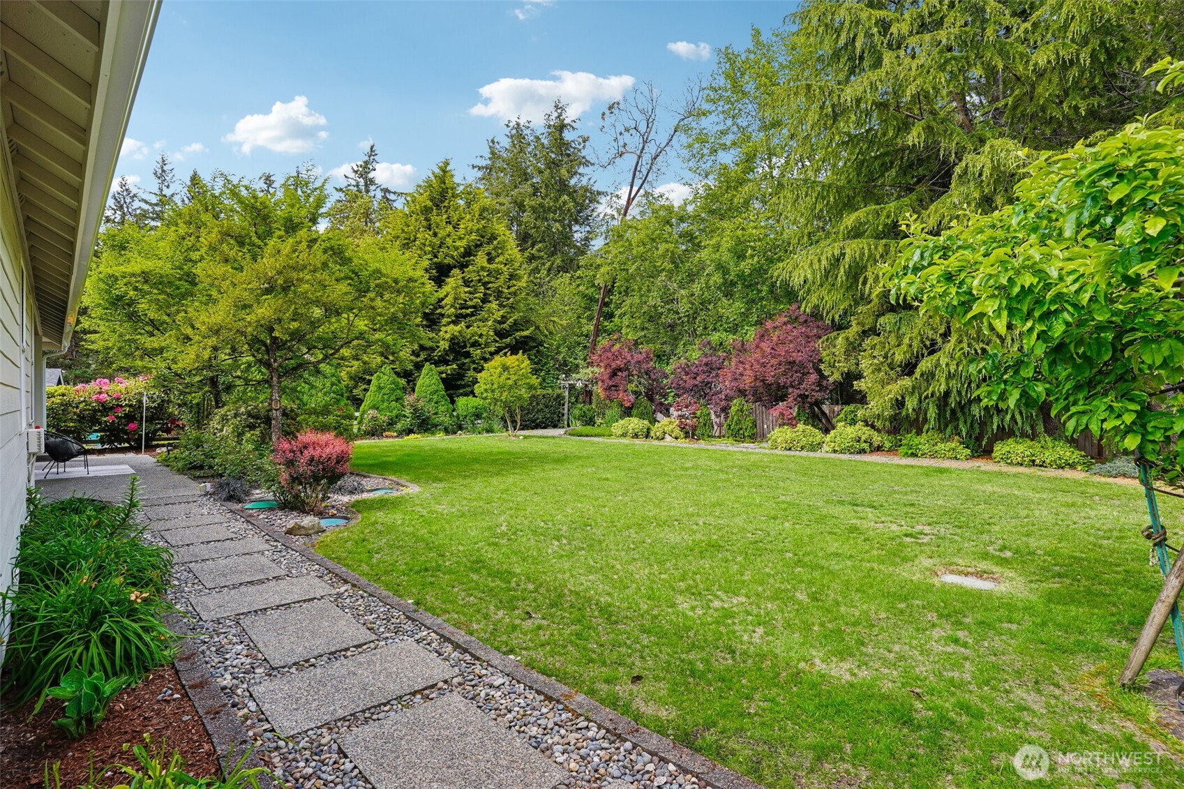 1043 Potlatch Drive Fox Island WA 98333