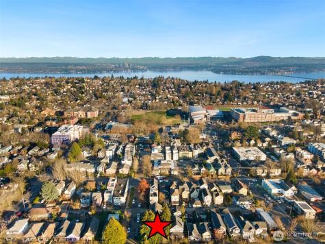 2011 E James Street Seattle WA 98122