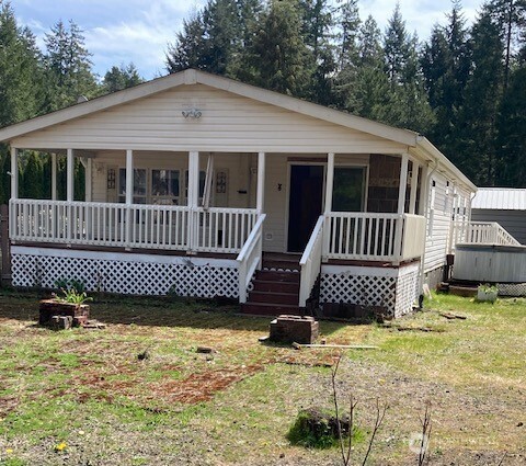 301 N Chinook Drive Hoodsport WA 98548