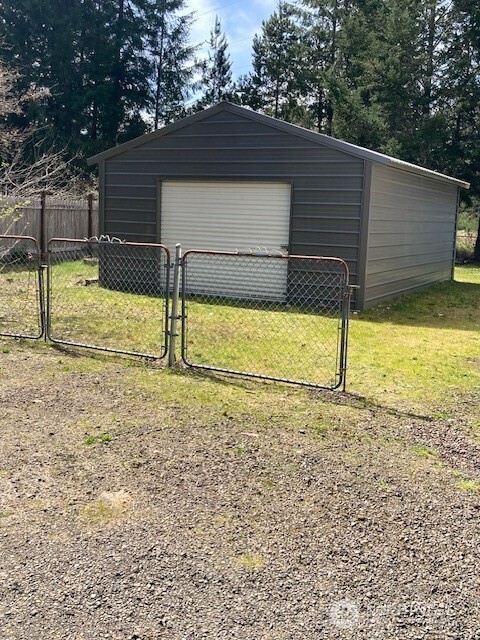 301 N Chinook Drive Hoodsport WA 98548