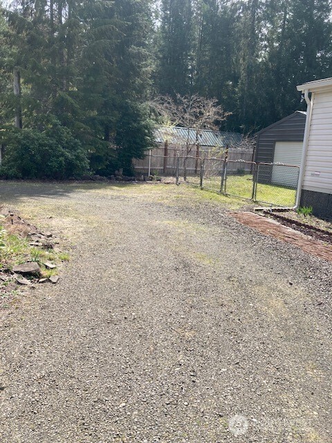 301 N Chinook Drive Hoodsport WA 98548
