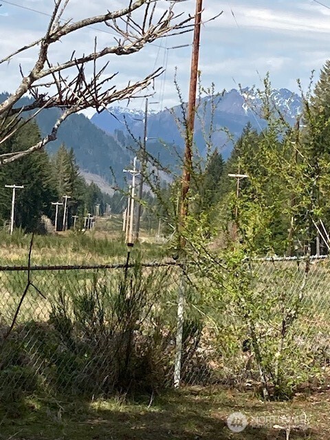 301 N Chinook Drive Hoodsport WA 98548