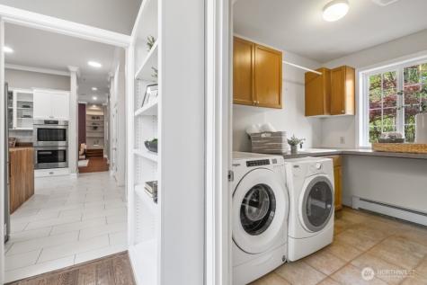 17247 SE 54th Place Bellevue WA 98006