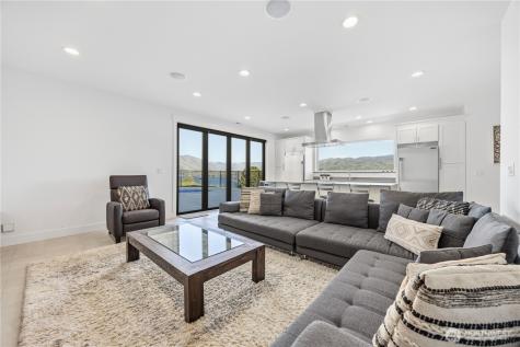 328 Quail Run Road Chelan WA 98816