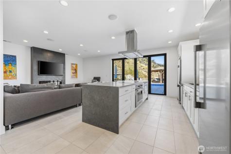 328 Quail Run Road Chelan WA 98816